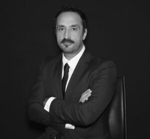 Dr. Hüseyin Çiçek