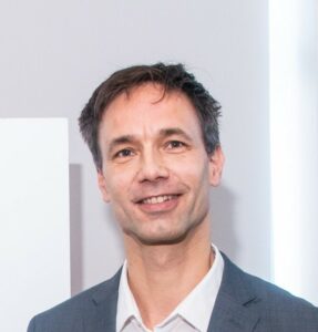 Dr. Gunther Jikeli